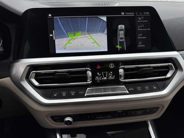 BMW 320 d xDrive slo 1. lastnik